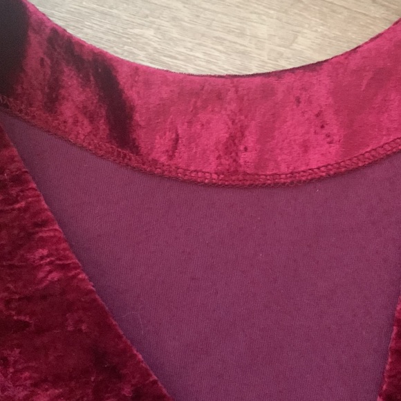 Vintage Crushed Velvet BodyCon Dress - Picture 8 of 9